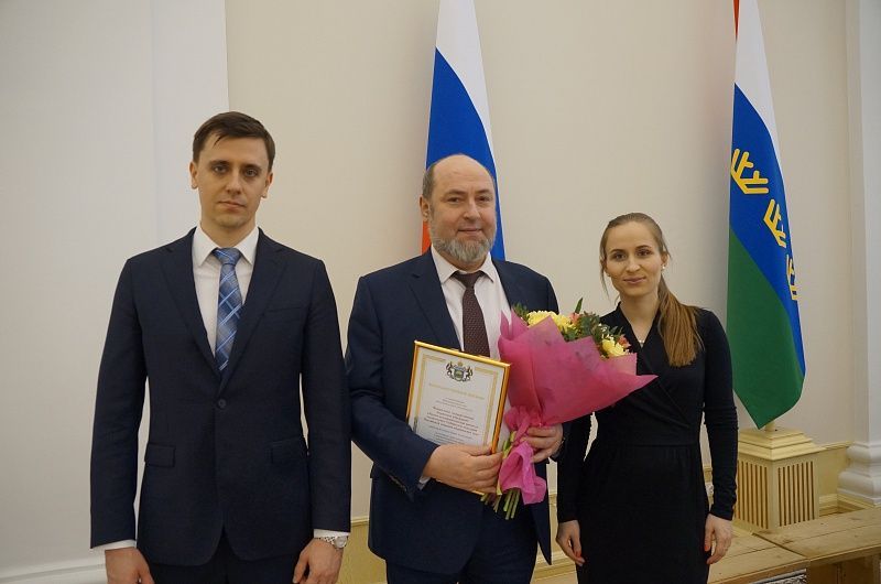 Коллектив Кардиоцентра отмечен Благодарственным письмом Правительства области за успешную научно-исследовательскую работу