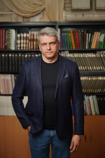 Grigoriy V. Kolunin