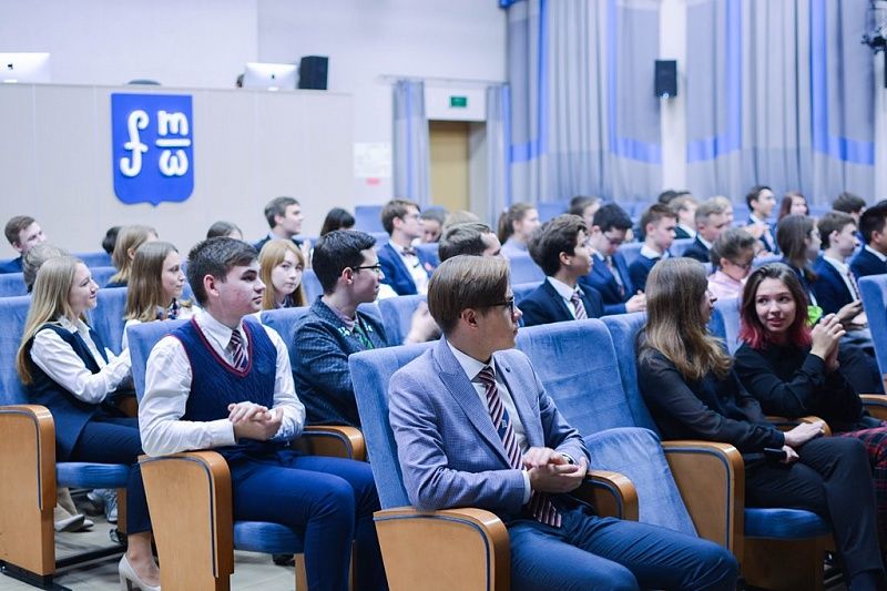 Лекции для школьников и спортивный челлендж — в Тюмени завершился Всемирный день сердца	title=