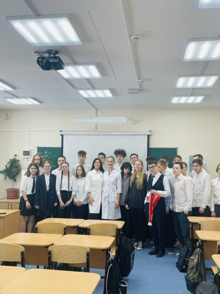 "Scientists educate at schools": specialists of our center took part in the All-Russian educational project