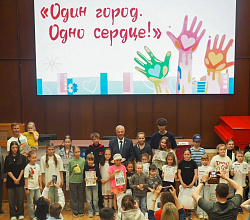 «Один город, одно сердце»: юные художники Тюмени показали, как они видят родной город. Конкурс в честь 440-летия Тюмени